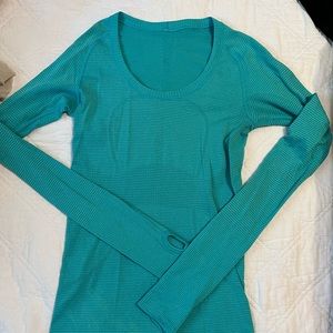 Women’s Lululemon Long Sleeve Swiftly Tech